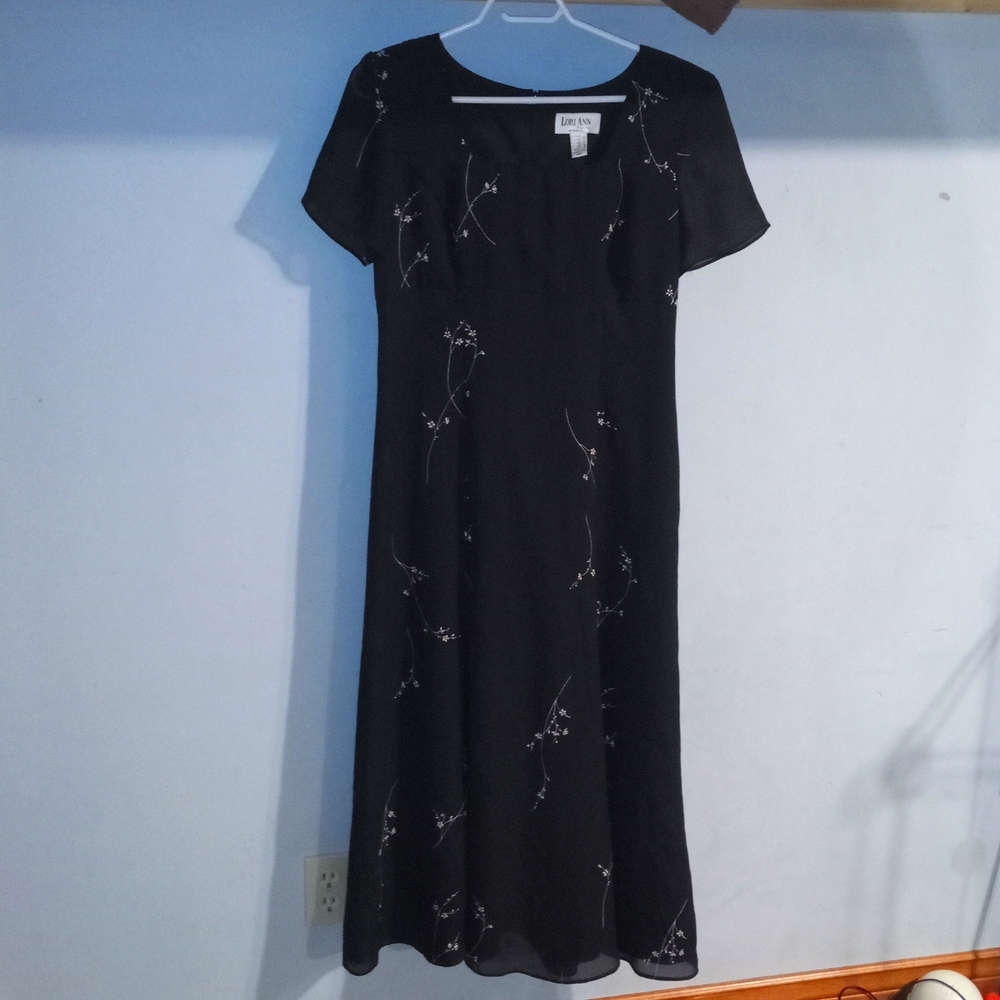 Black dress size 6